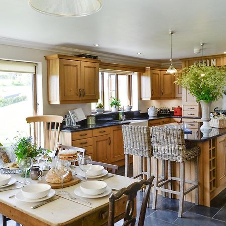 Maes Y Bryn Farmhouse Llanwrda Eksteriør bilde