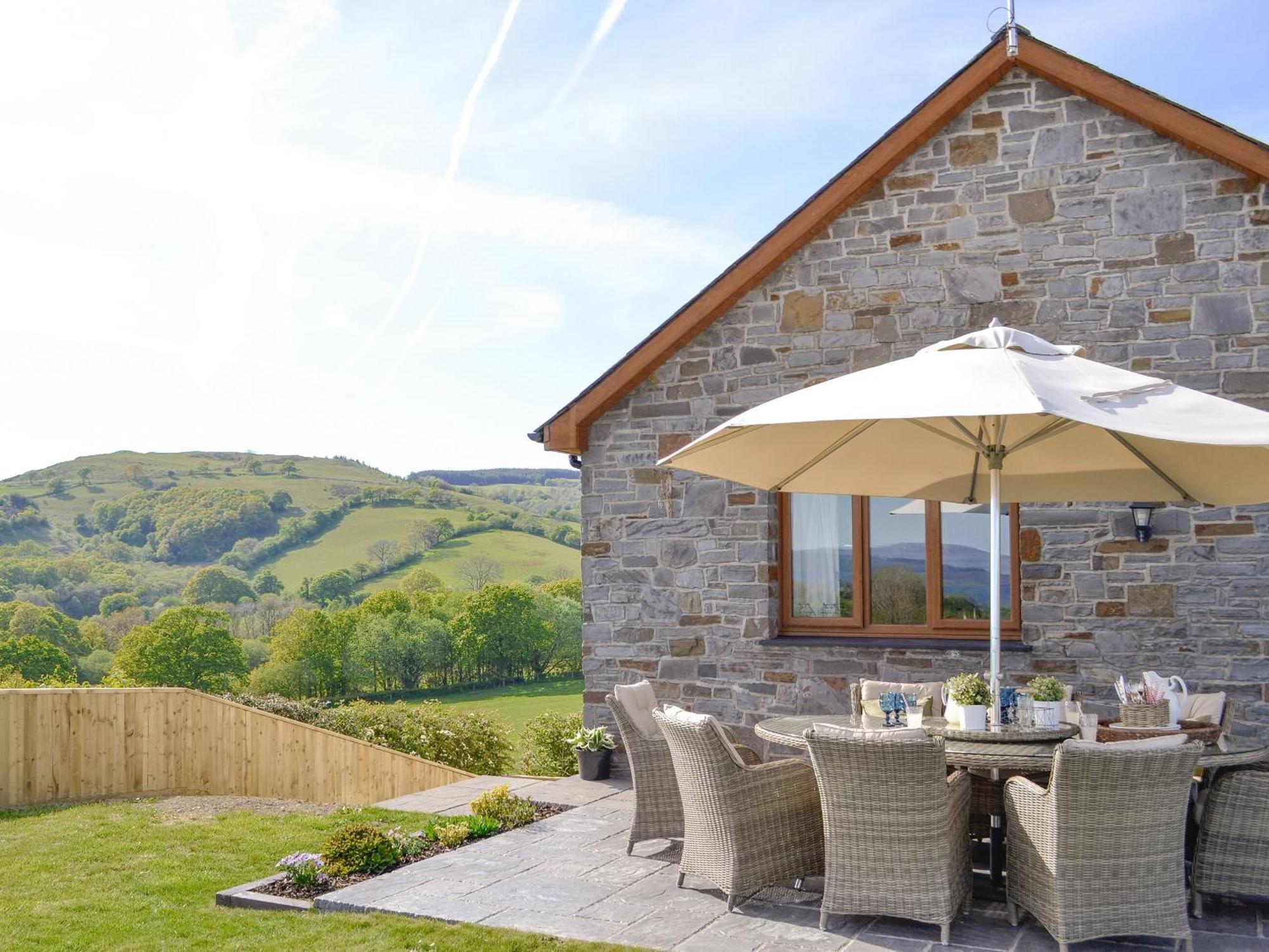 Maes Y Bryn Farmhouse Llanwrda Eksteriør bilde