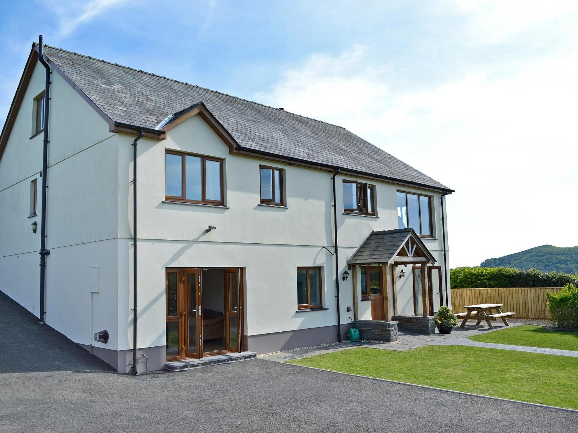 Maes Y Bryn Farmhouse Llanwrda Eksteriør bilde